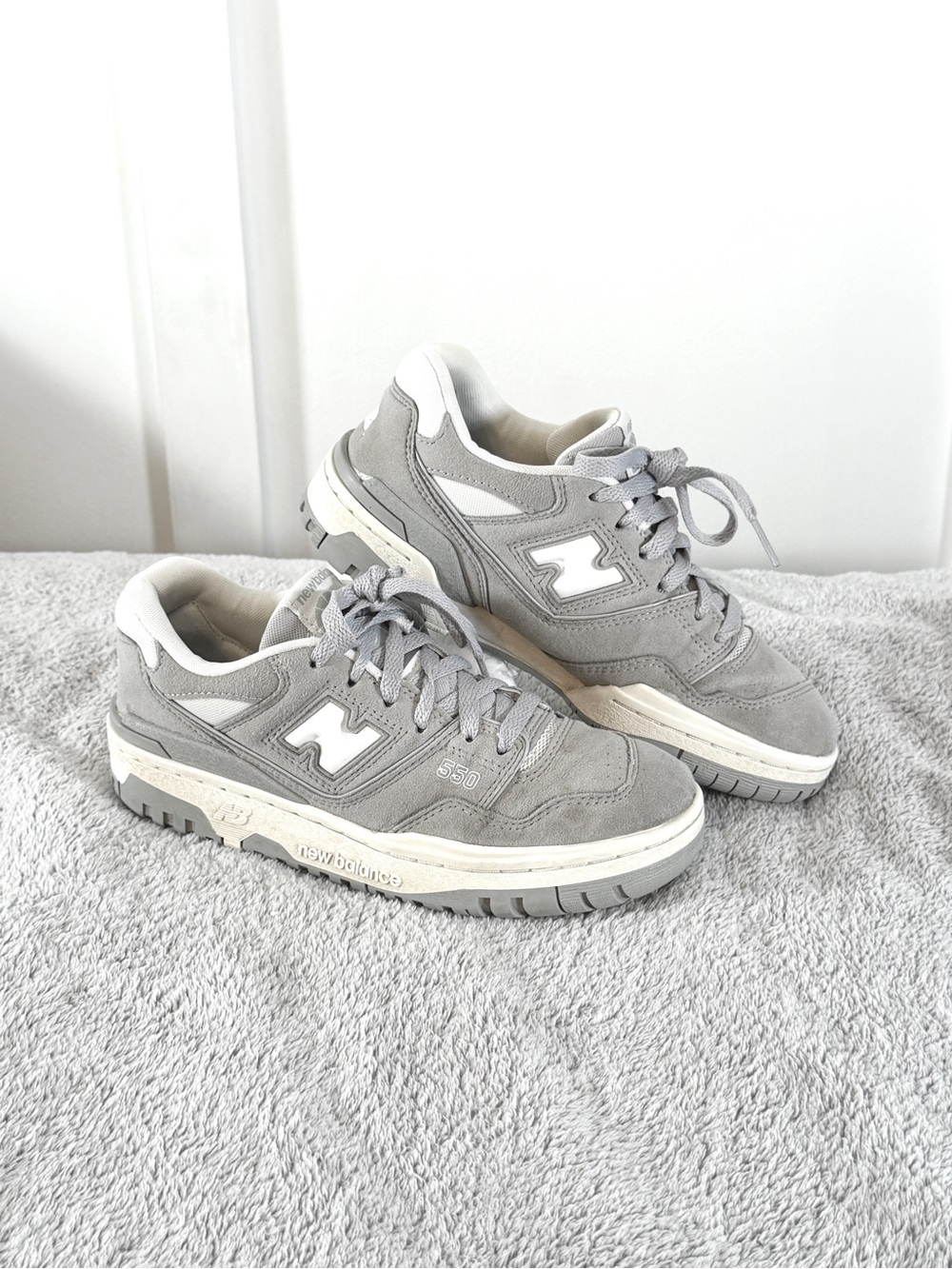 New Balance 550 Gray Concrete Suede Sneakers Big Kid 4.5Y Women's 6 GSB550NB